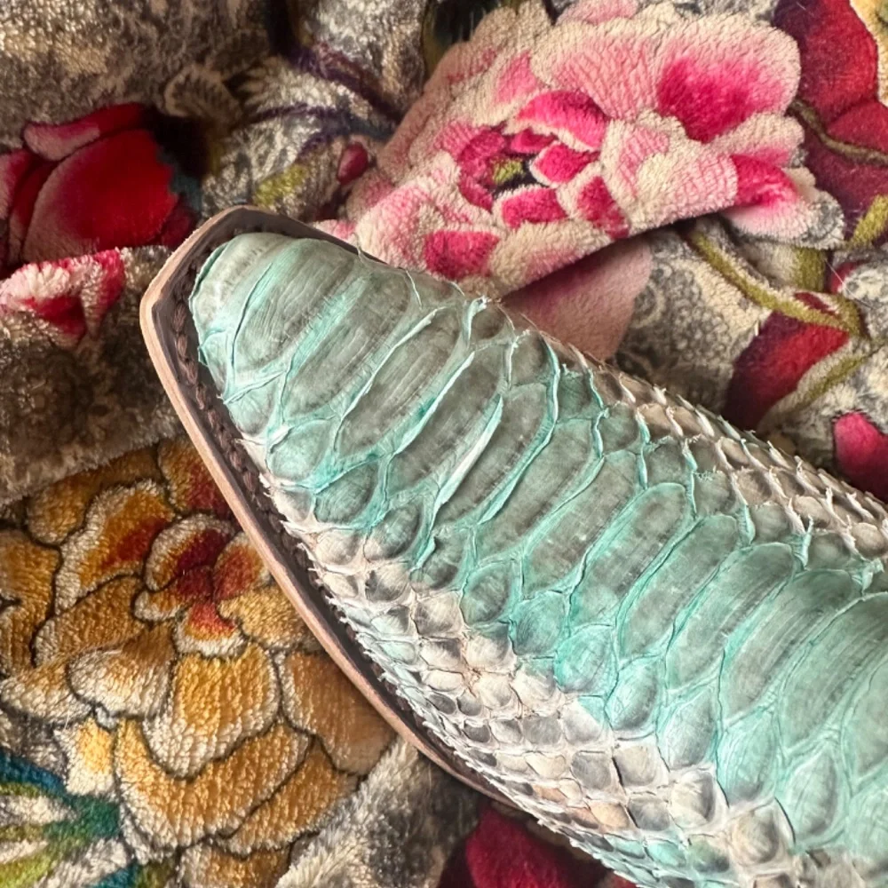 Python boots. - Picture 5 of 5